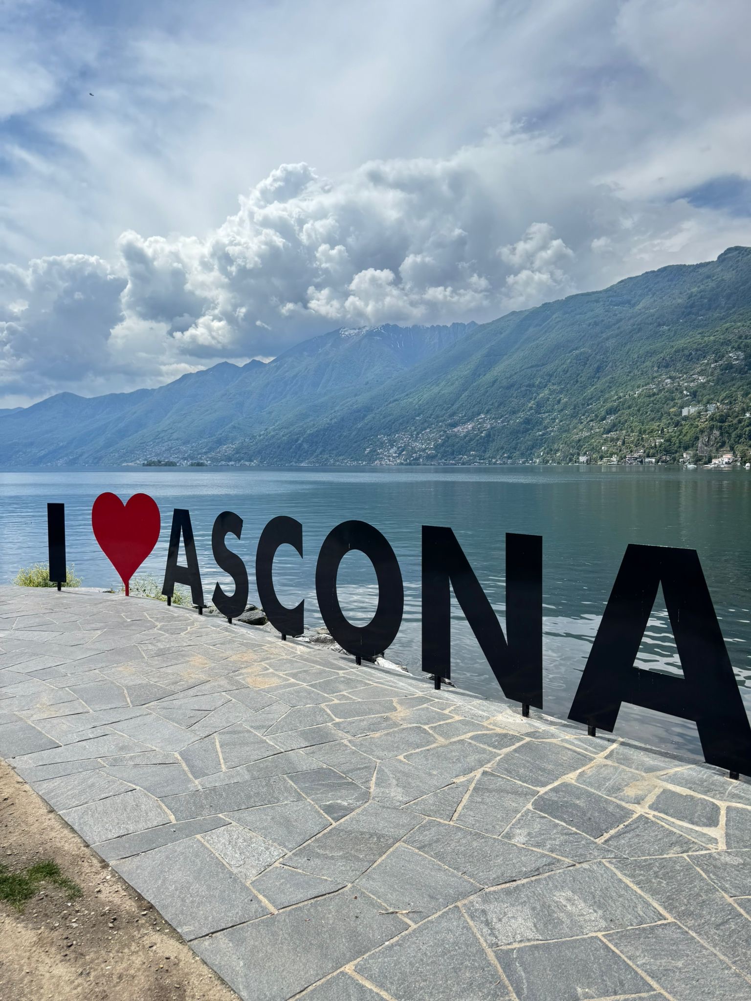 Ascona 1